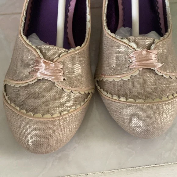 Poetic Licence Orient Express Natural heels - Picture 3 of 9